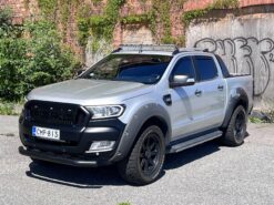 Ford Ranger Double Cab 3,2TDCi 200 hv A6 Wildtrak 4x4 / Webasto / P.kamera / LED / Adaptiivinen vakkari / S.penkit /