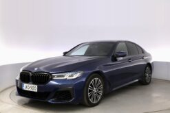 BMW 520 G30 Sedan 520d A xDrive M Sport / P.Kamera / Sporttipenkit / Navi / Webasto /